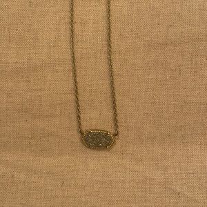 Kendra Scott necklace